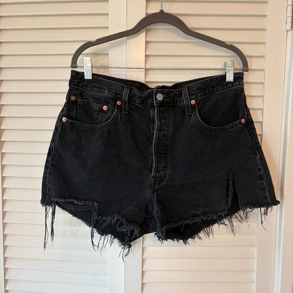 Levi's women's shorts 501 black denim cut off 32 distressed cotton